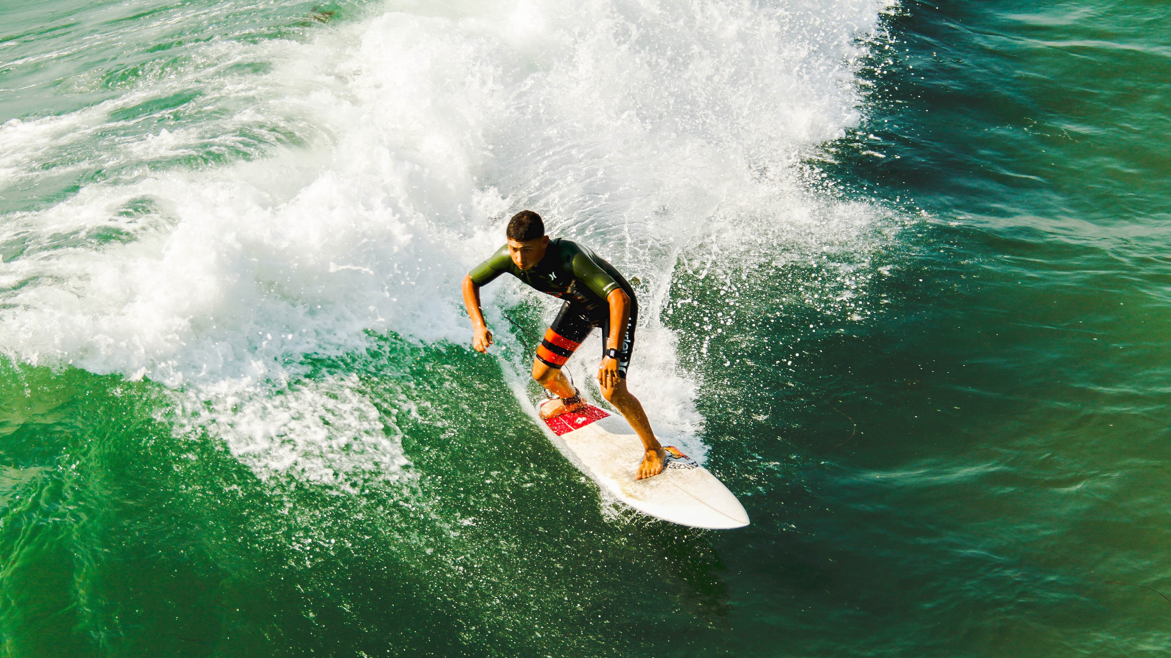 勇士队保持强势，目标三连冠，勇士队标准