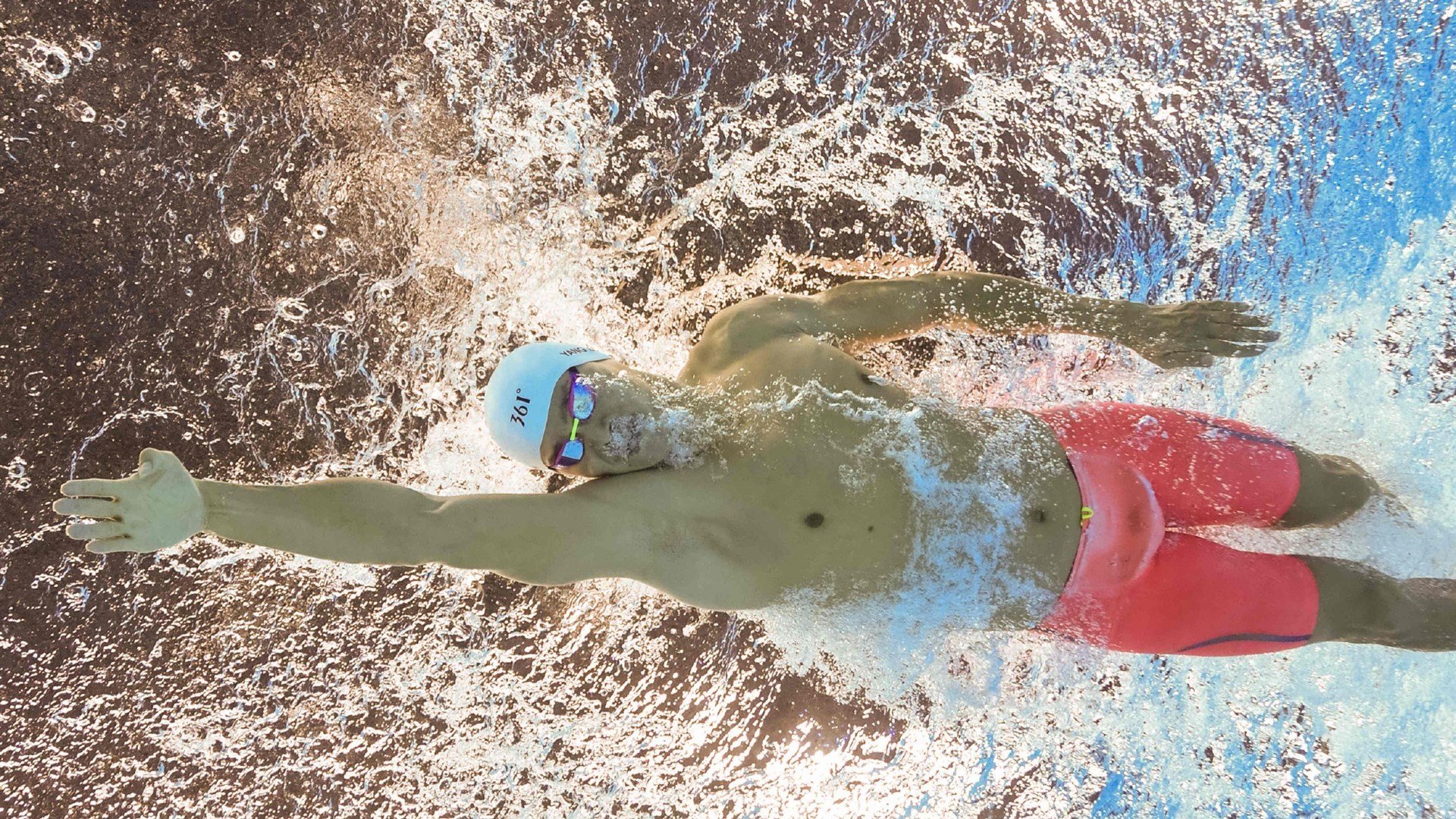 特斯·冯·迪克：高效的传球精准度，提升南非队进攻效率，冯 斯特拉克